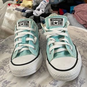 Converse Teal aqua Women’s size 6.